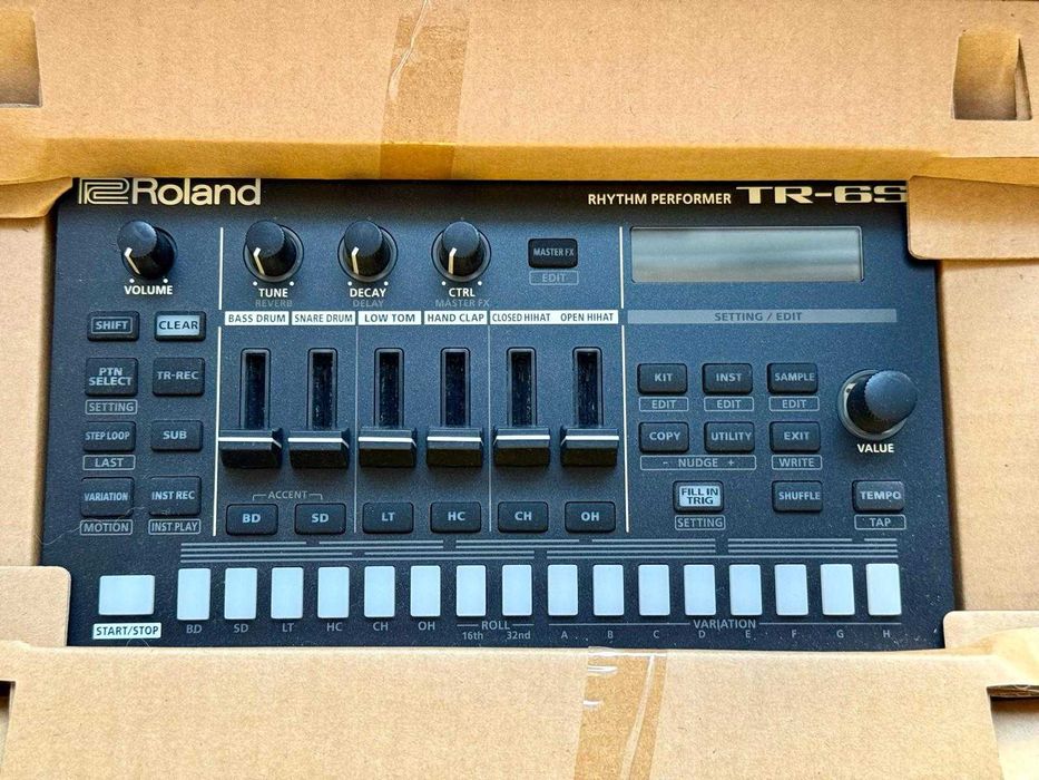 Automat perkusyjny Roland TR-6s