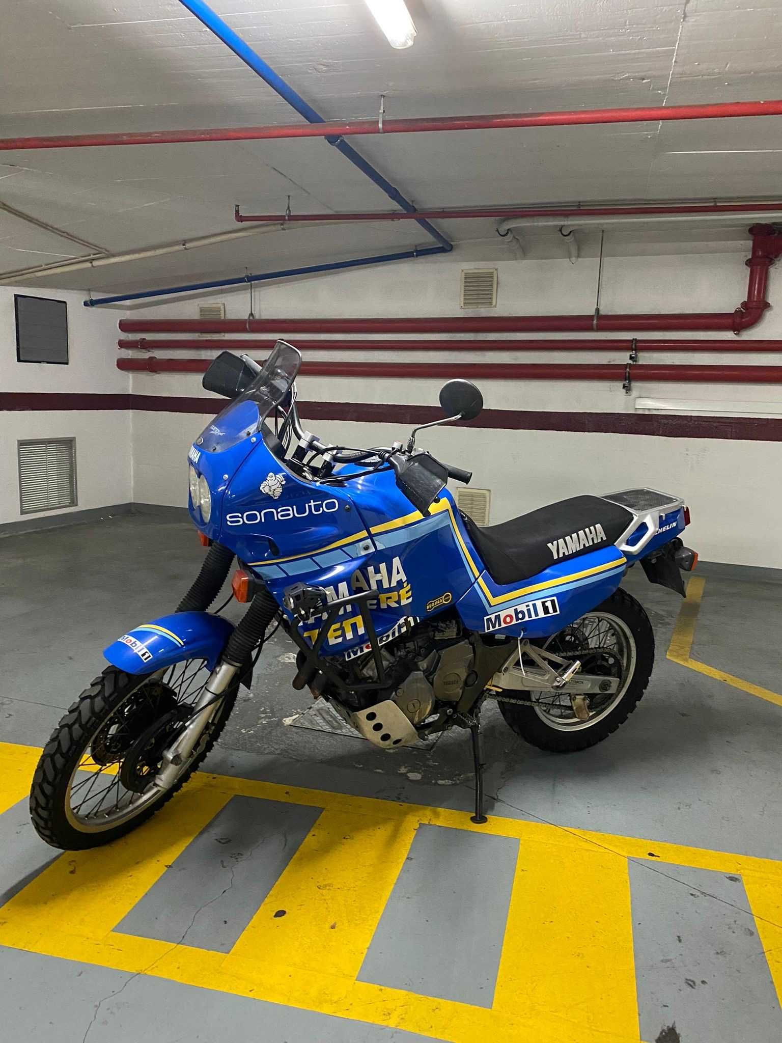 Yamaha Super tenere 750