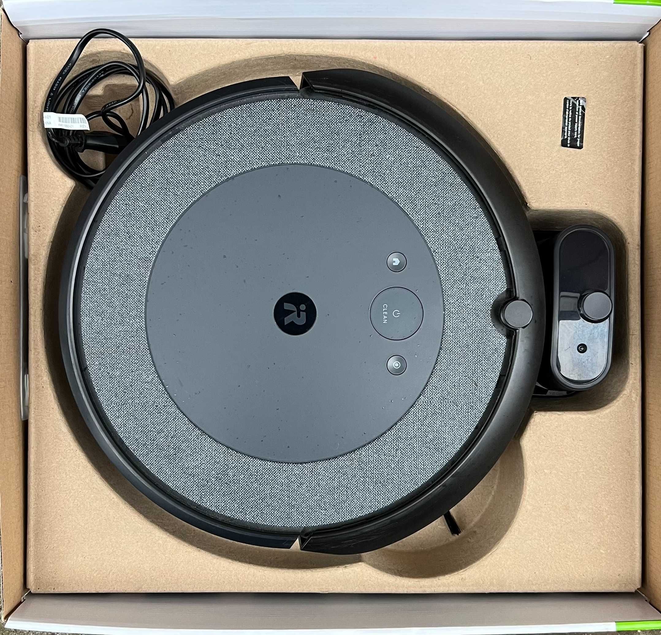 Robot Roomba i5 - używany niecały rok czasu