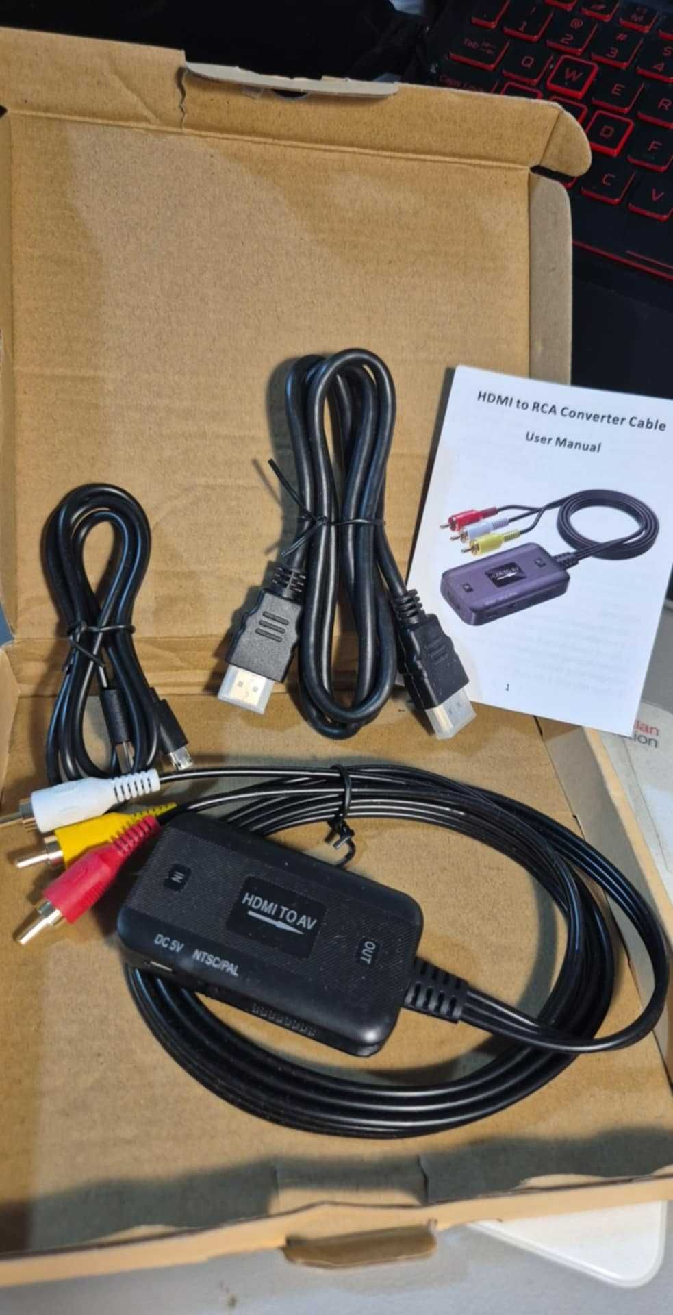 HDMI, adapter HDMI, składający się z adaptera RCA HDMI z HDMI i kablem