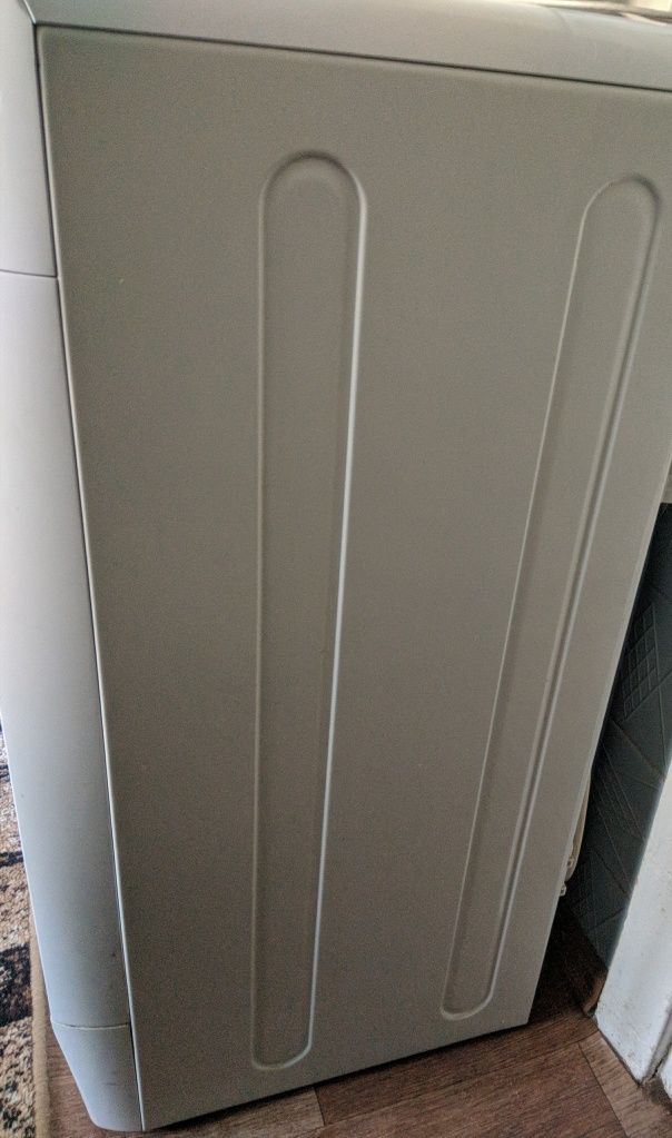 СМА Indesit PWSE 61070 W. Made in Italy.