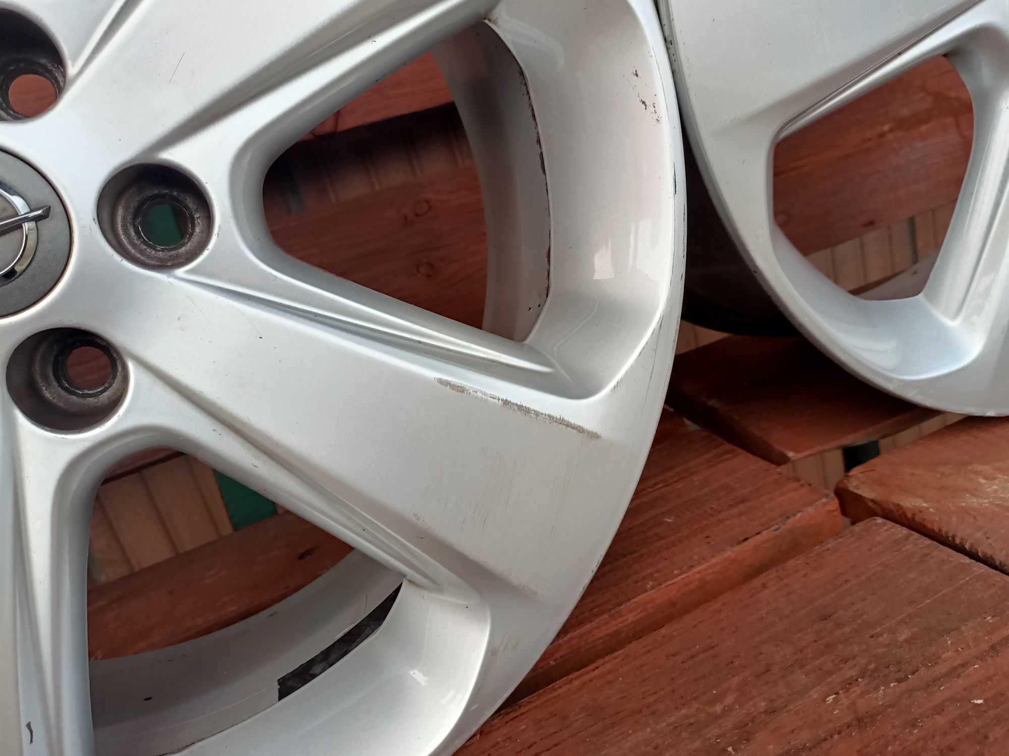 Felgi 5x105 R18 Opel