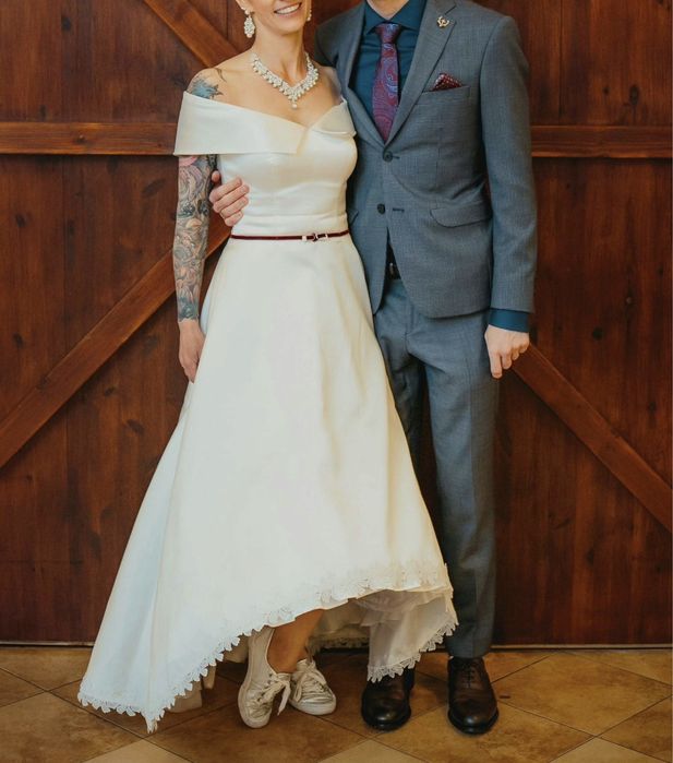 Przynosi szczęście! Suknia ślubna sukienka biała perła r.34/36 stylowa