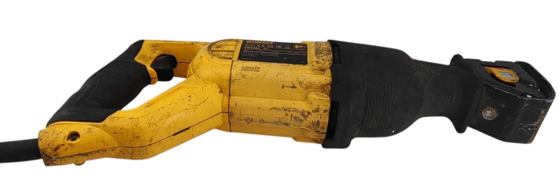 Piła szablasta DeWalt DWE305-QS 1100W