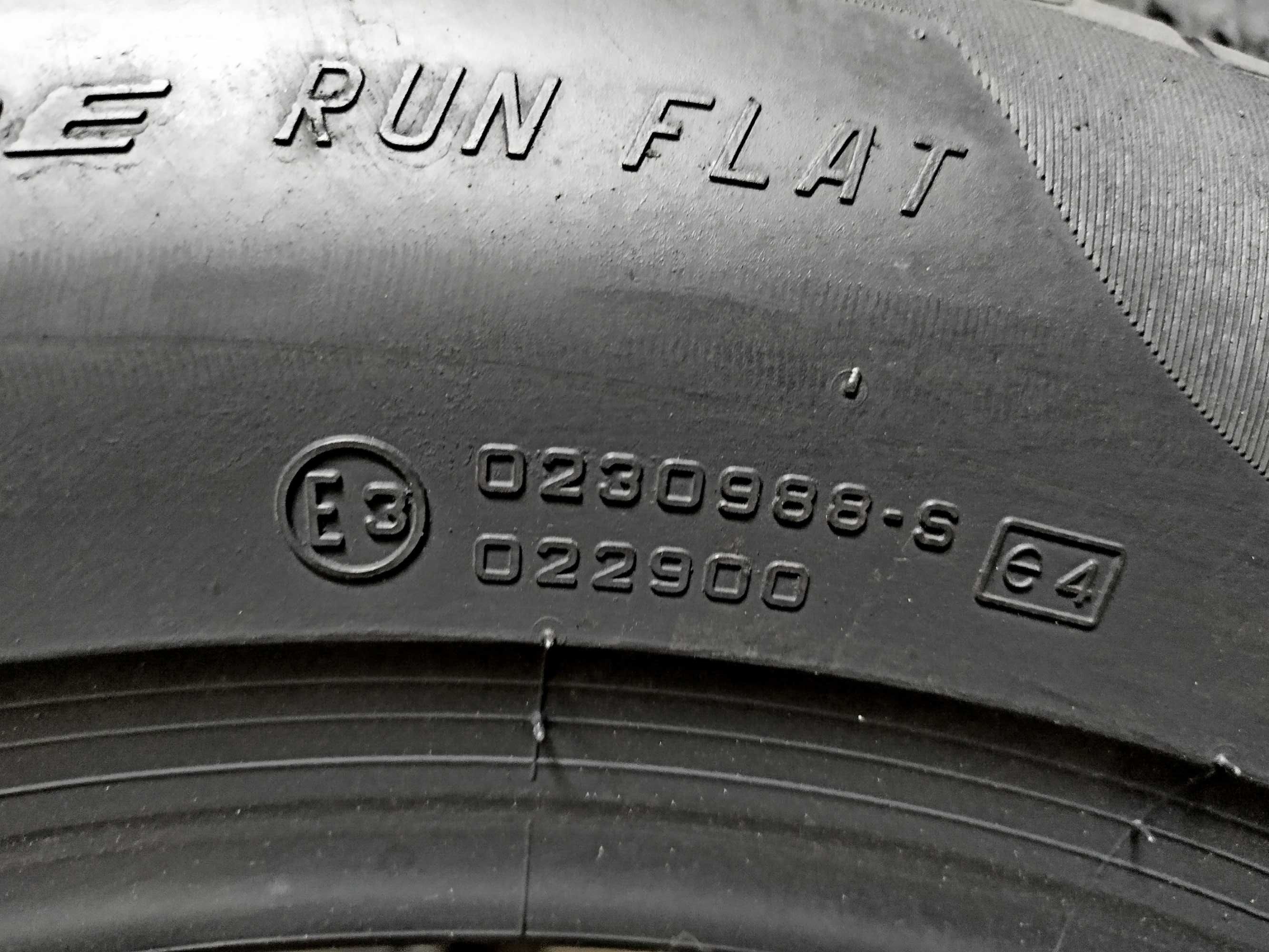 Шини Б/в 245.55.17 пара Pirelli