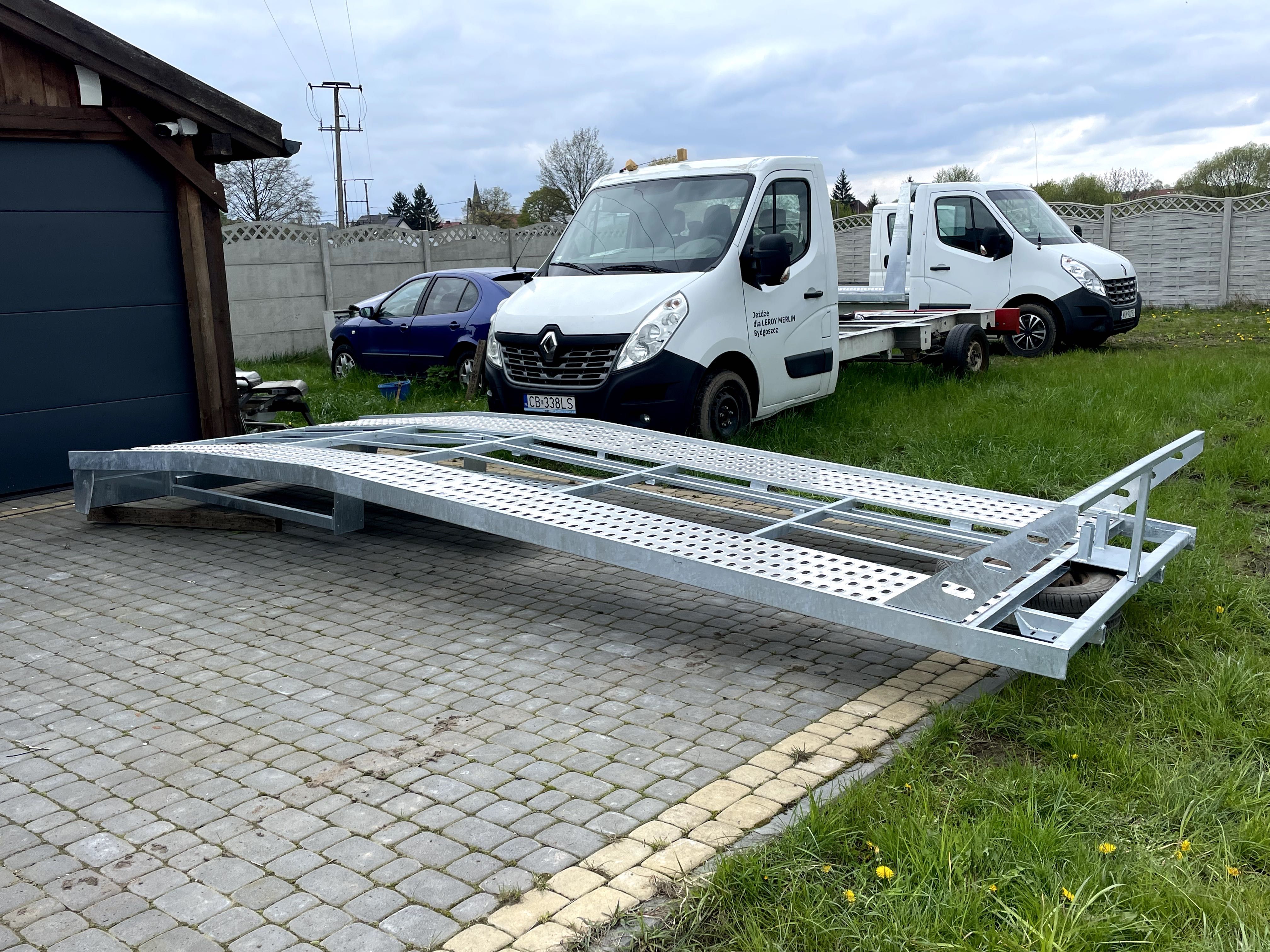 Najazd zabudowa auto laweta aluminium ocynk Sprinter Crafter 5,30m