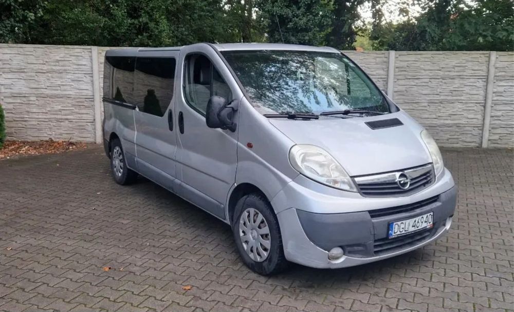 Opel Vivaro Opel Vivaro 9-Osobowy Long