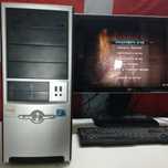 Игровой Xeon 4 ядра 8 потоков 8 гб ddr 3 видеокарта WOT на высоких