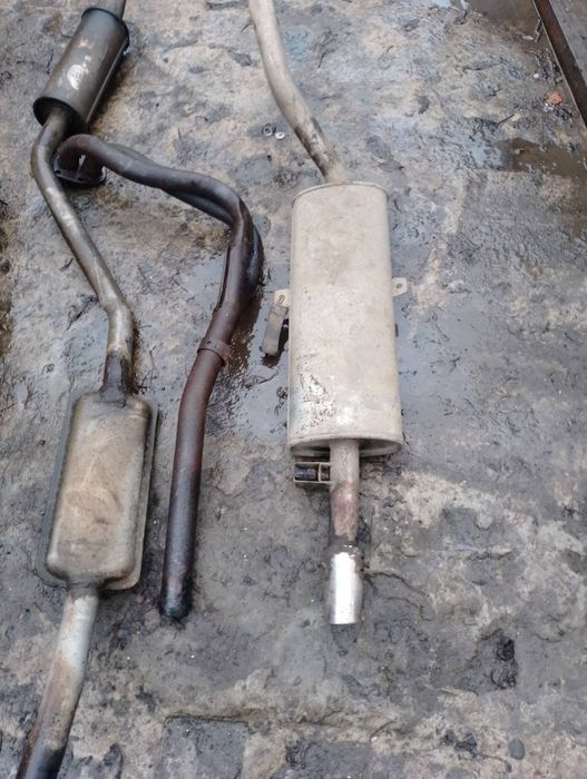 Продам вихлопну систему ВАЗ глушник