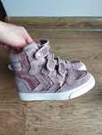 Buty botki wiosenne Hummel r.28
