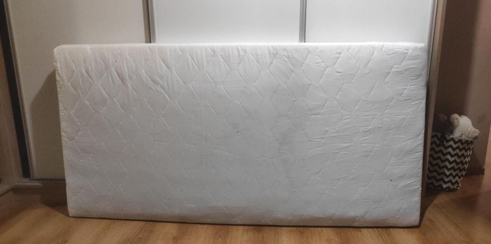 Materac 90x180 cm