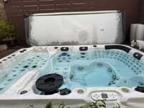 Oportunidade! Jacuzzi Exterior 6 pessoas Usado a Preço Imbatível