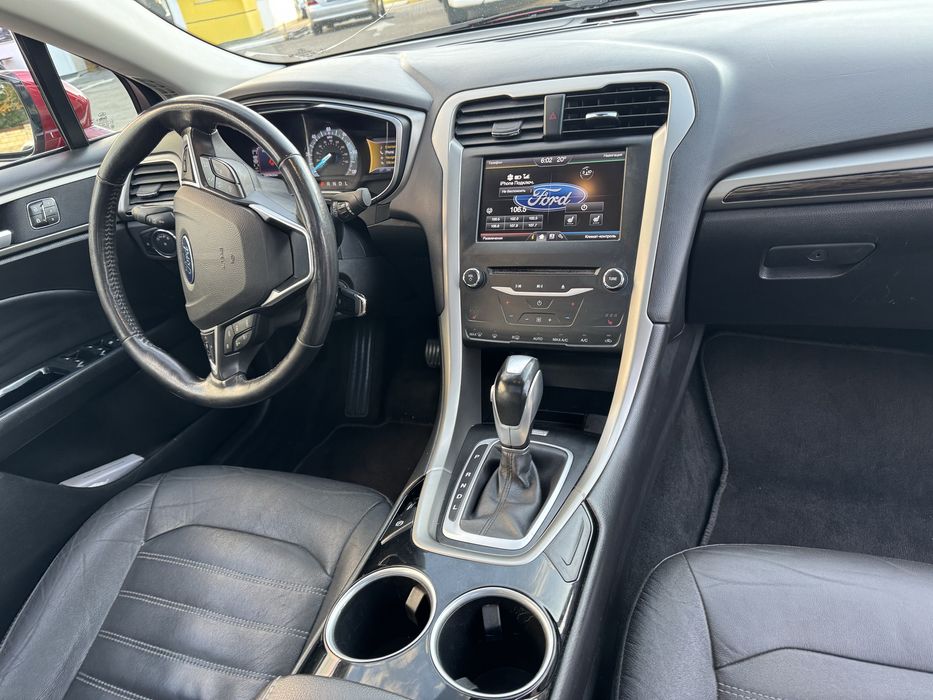 Ford fusion hybrid