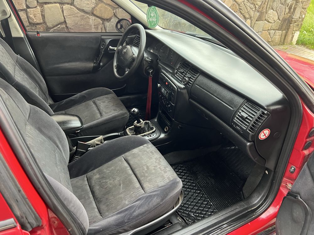 Продам авто Opel Vektra