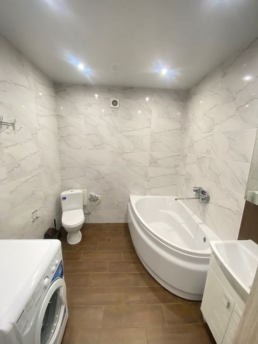 Продаж 1кімнатна квартира + кухня студія Кульпарківська ( ЖК фамілія )