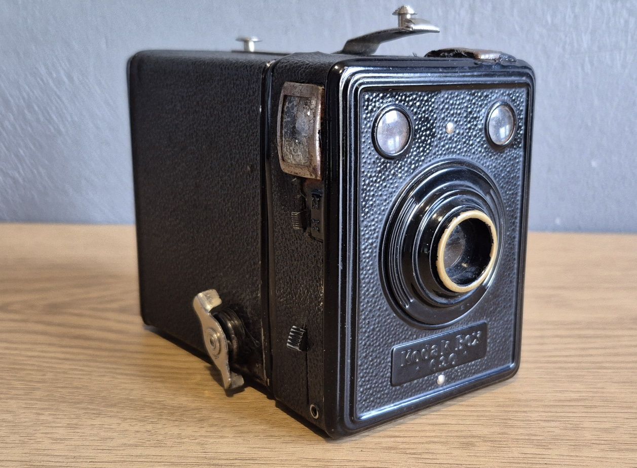 Aparat fotograficzny analogowy KODAK BOX 620