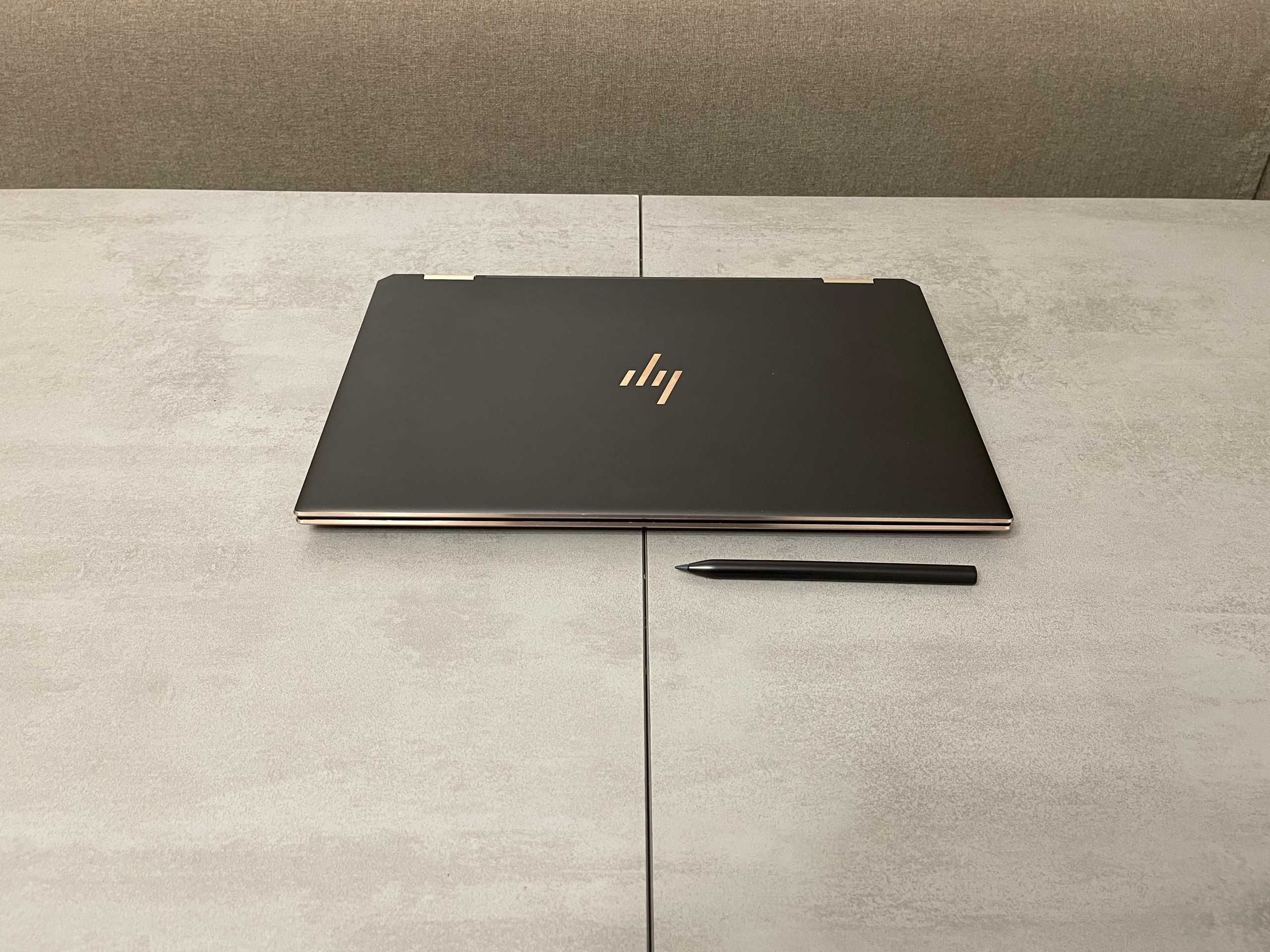 HP Spectre X360, 15,6 4K сенсор, i7-10510U, 16GB, 512GB, Nvidia2GB