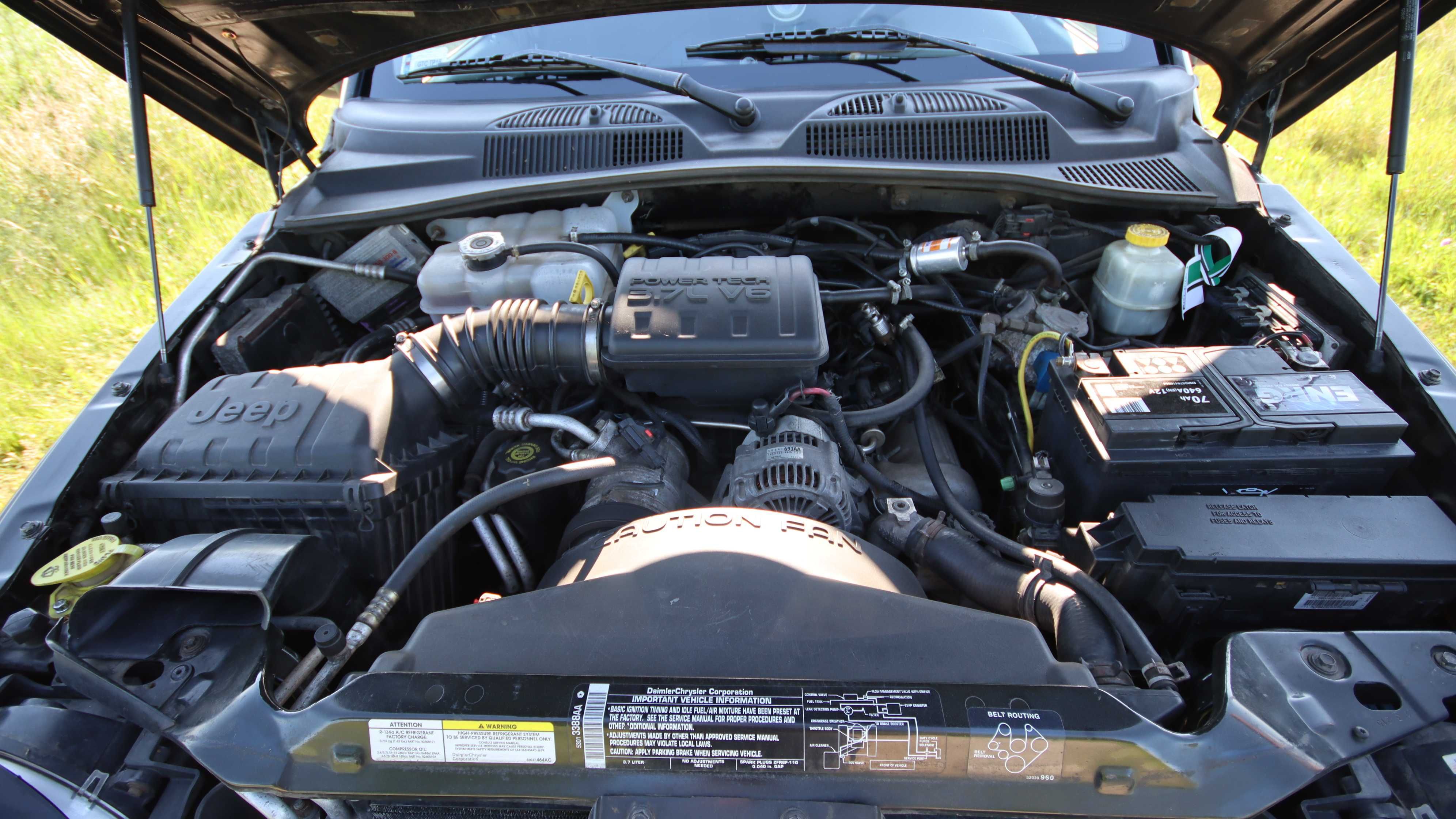Jeep Liberty 2002r 3.7
