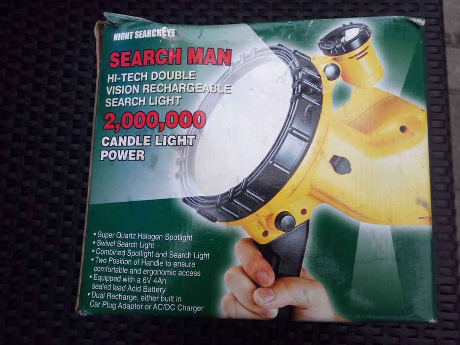 Latarka, super mocna i duża  lampa ,szperacz, halogen