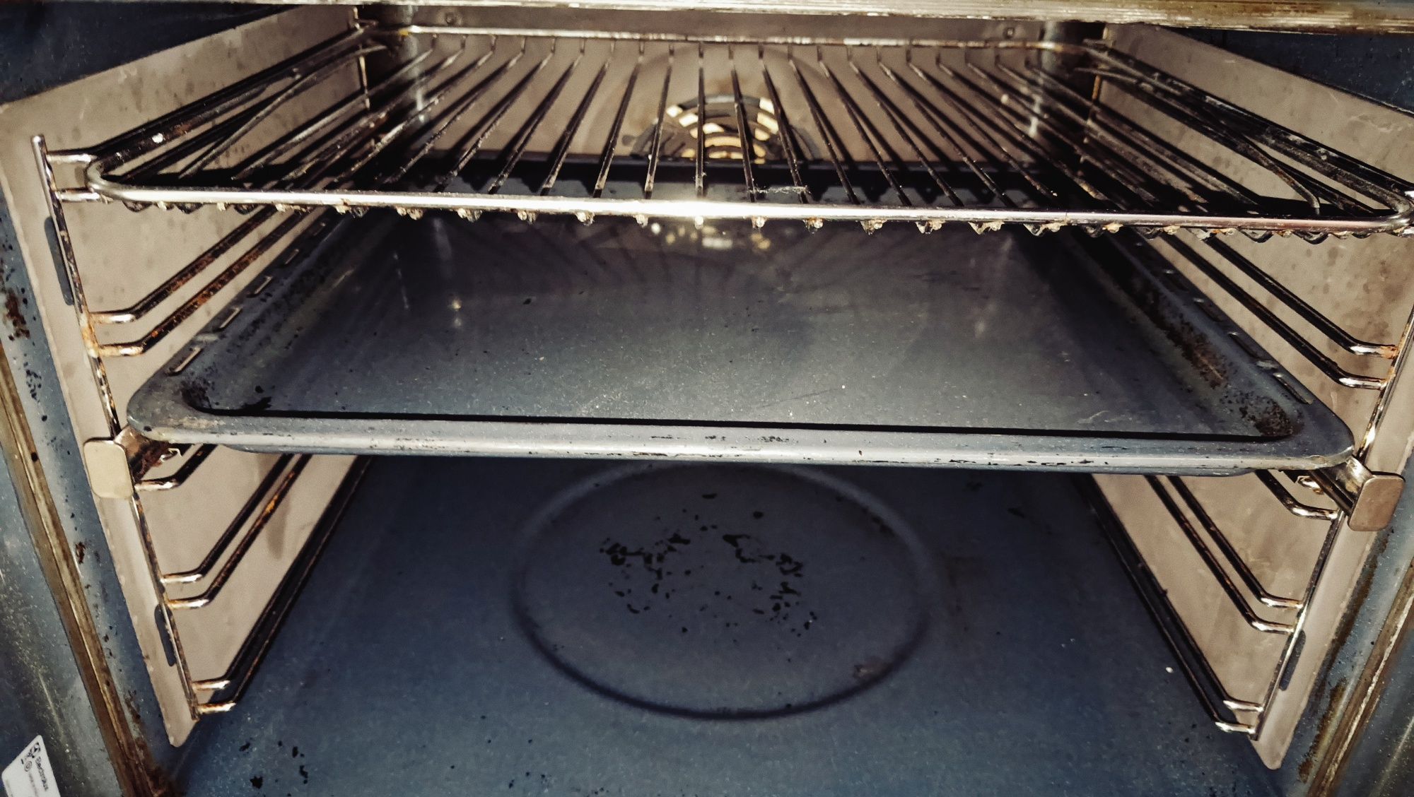 Piekarnik Electrolux z funkcją pary  EOD6C71Z SteamBake