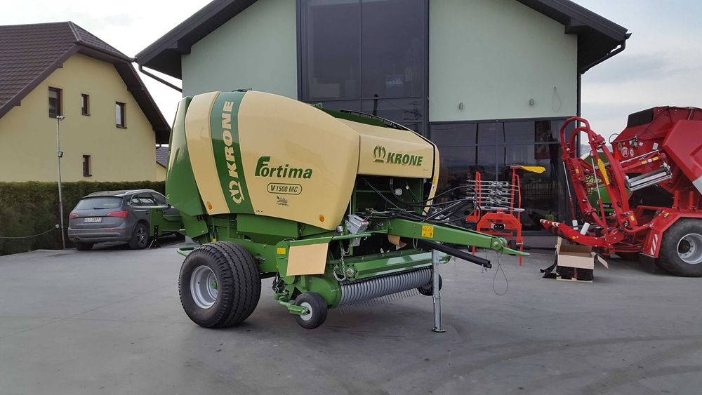 Prasa rolująca zmiennokomorowa Krone Fortima V 1500 Komfort