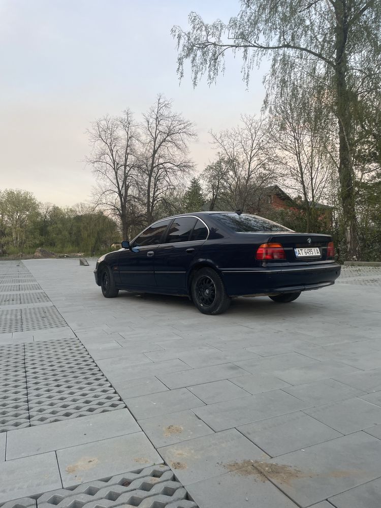 BMW E 39 2.0 бензин