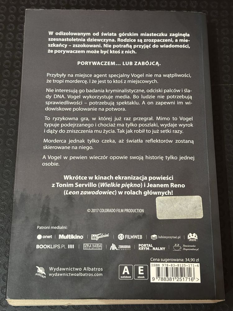 „Dziewczyna we mgle” - Donato Carrisi