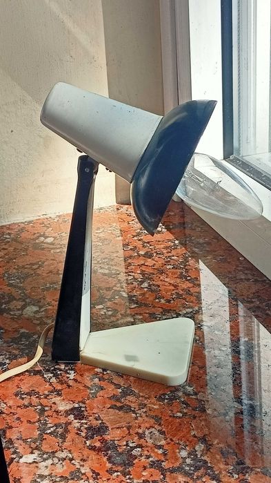 Lampka ZAOS typ LN 10 Wilkasy pingwinek PRL sprawna