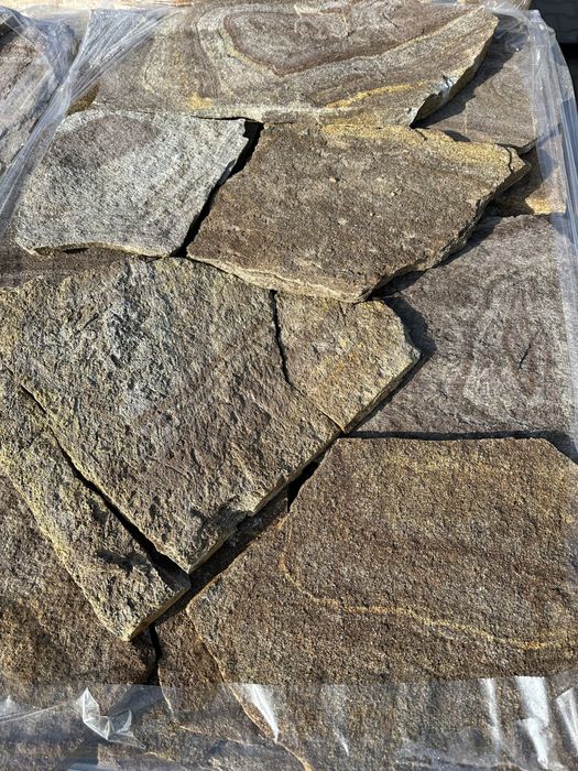 Природній Камінь облицювальний (Gneiss) ОПТ та в РОЗДРІБ.