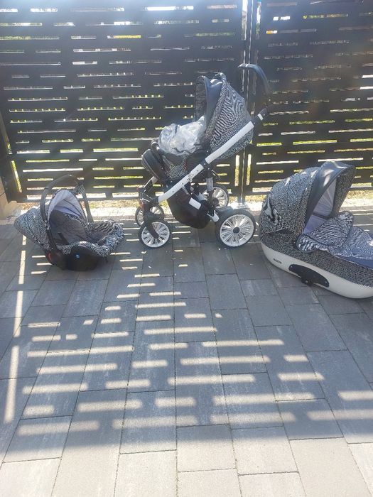 Wózek 3 w 1 z adapterami