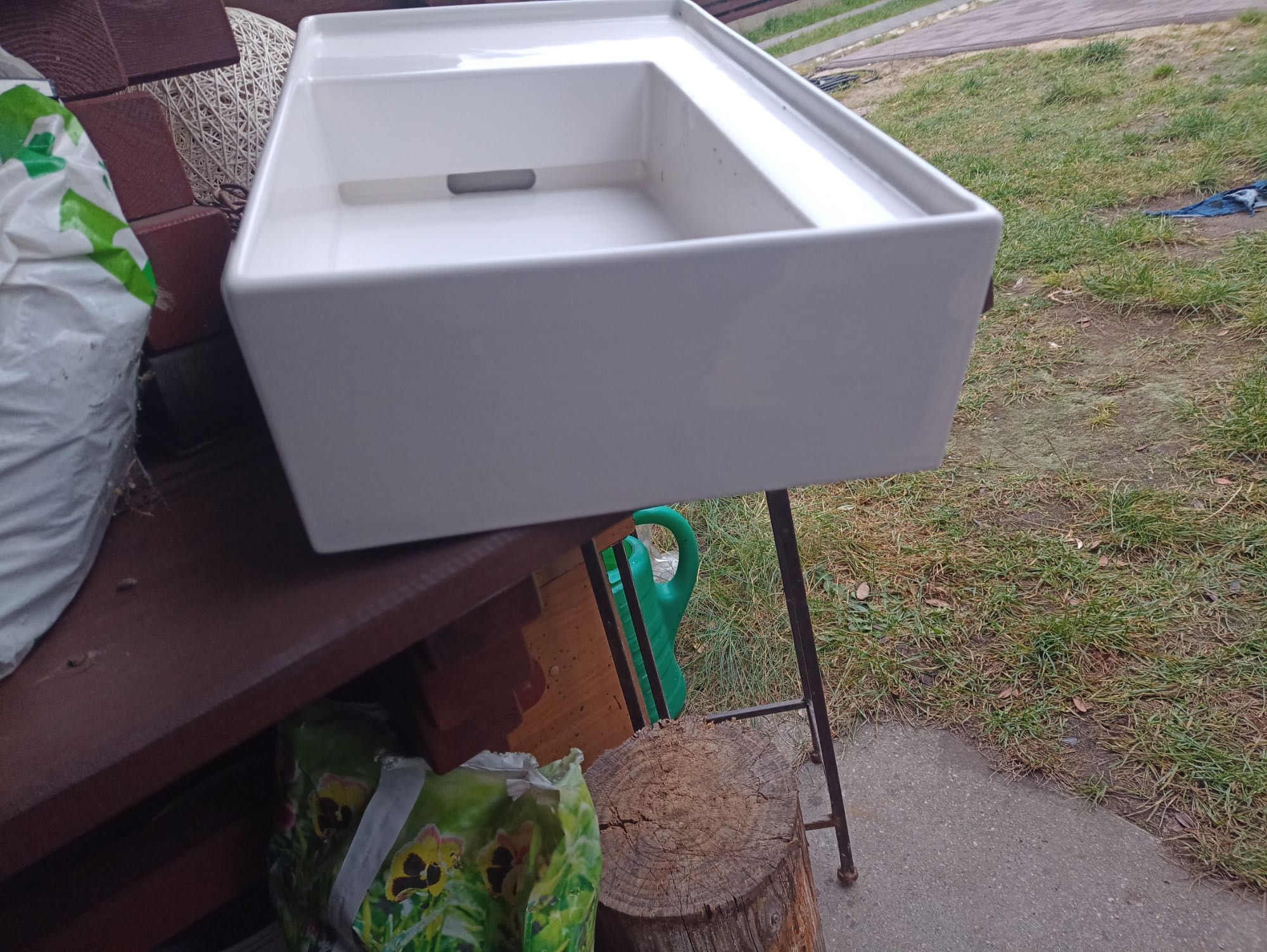 Umywalka Kartell by laufen 46 nowa !!!