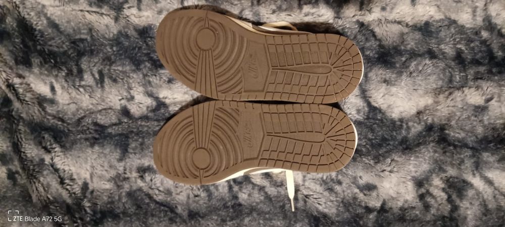 Jordan x Travis scott "Mocha" - Tamanho 42