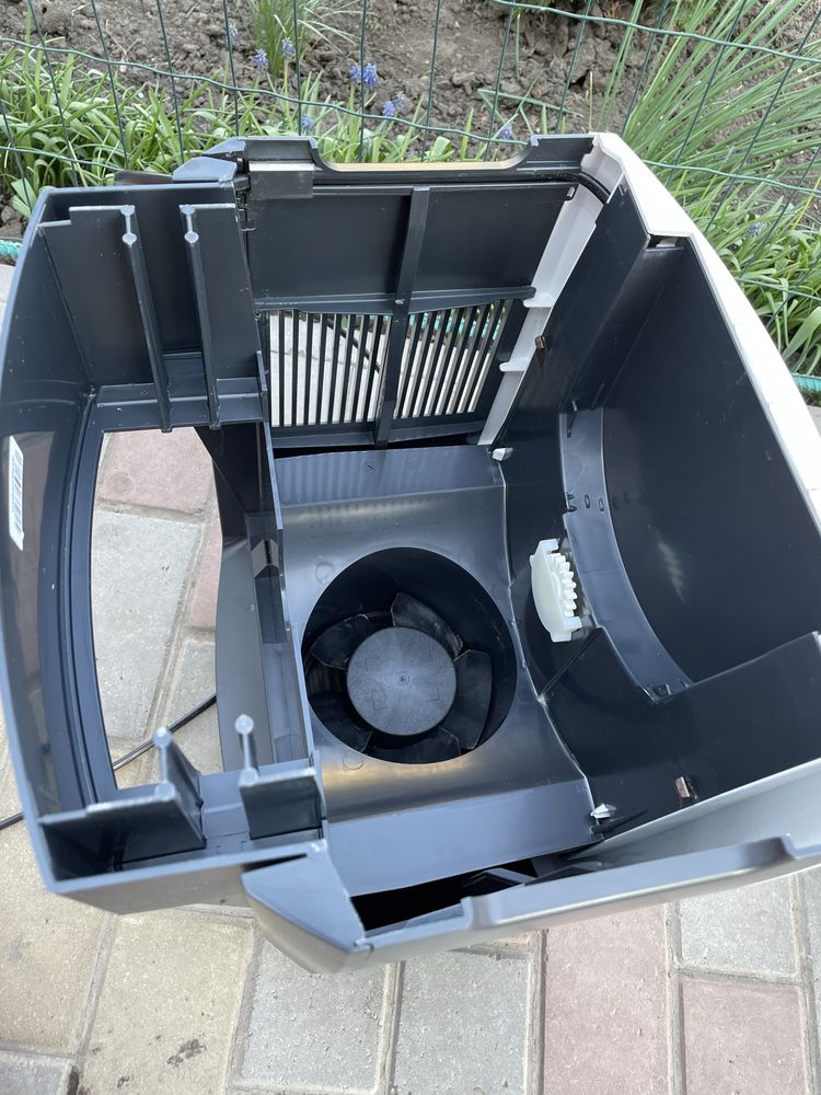 Очищувач - зволожувач - мийка повітря Electrolux EHAW-7515D