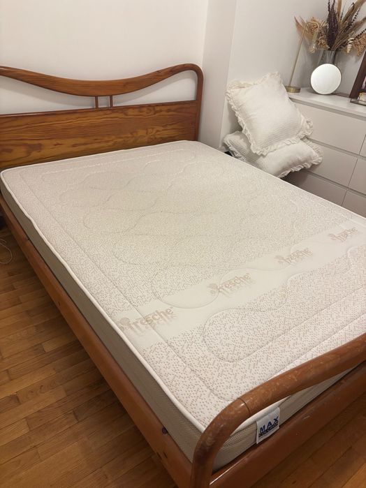 Colchão Viscoelástico 140x190 – Usado