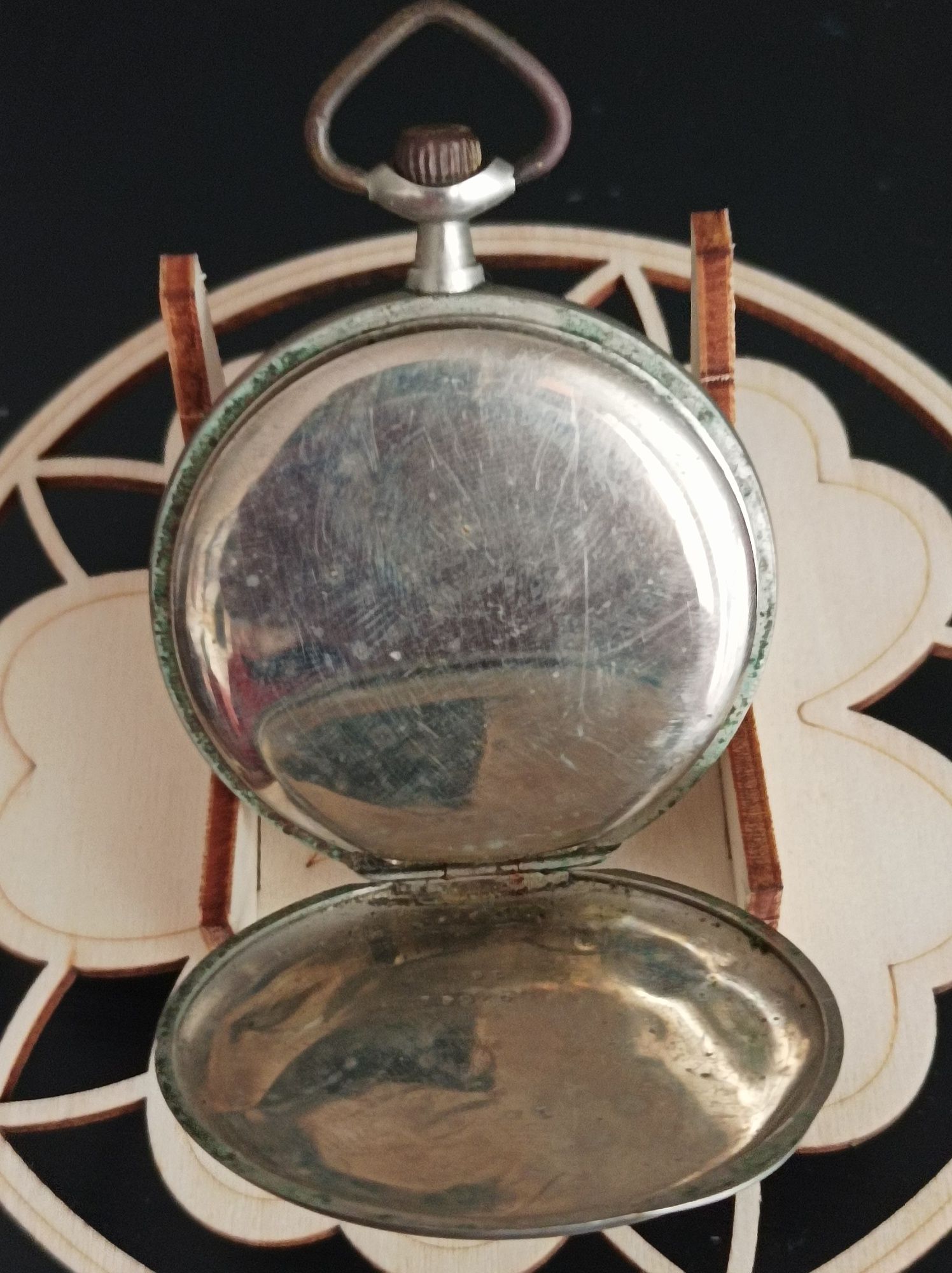 Relógio mecânico para restauro