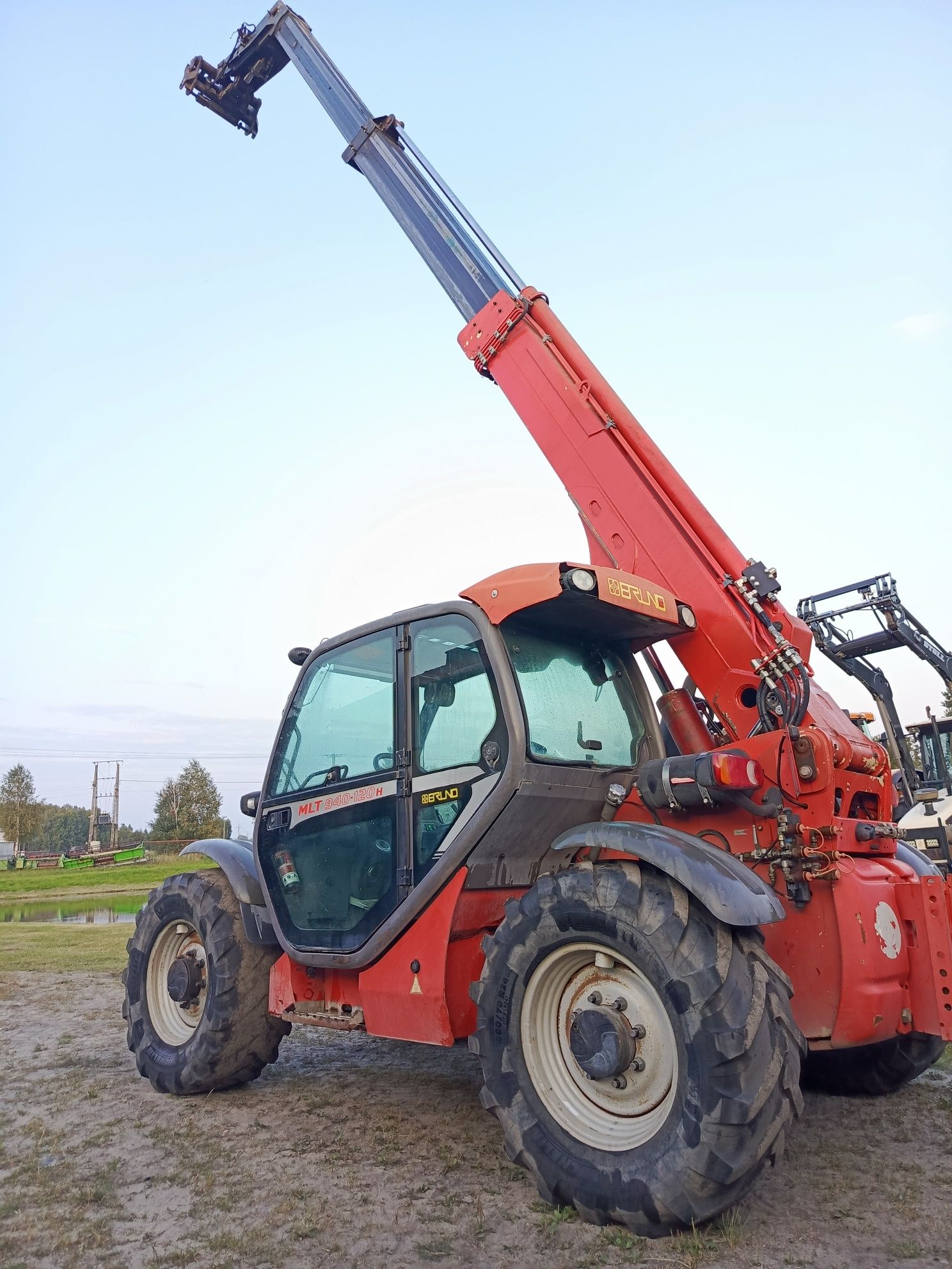 Ładowarka Teleskopowa Manitou 940-120