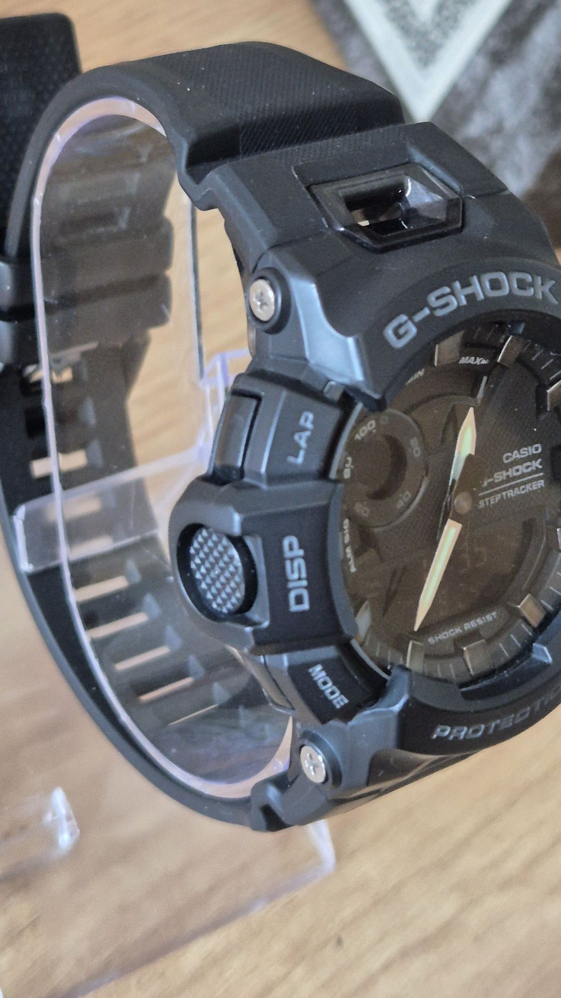 Casio g-shock GBA9001AER gba-900