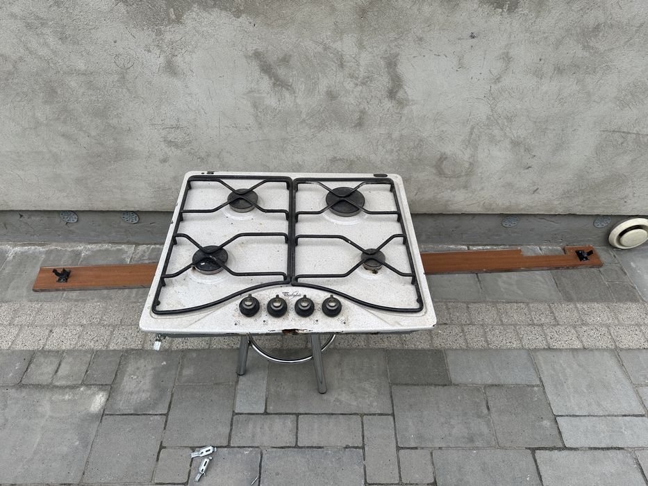 Газова плита б/в робоча газова поверхня