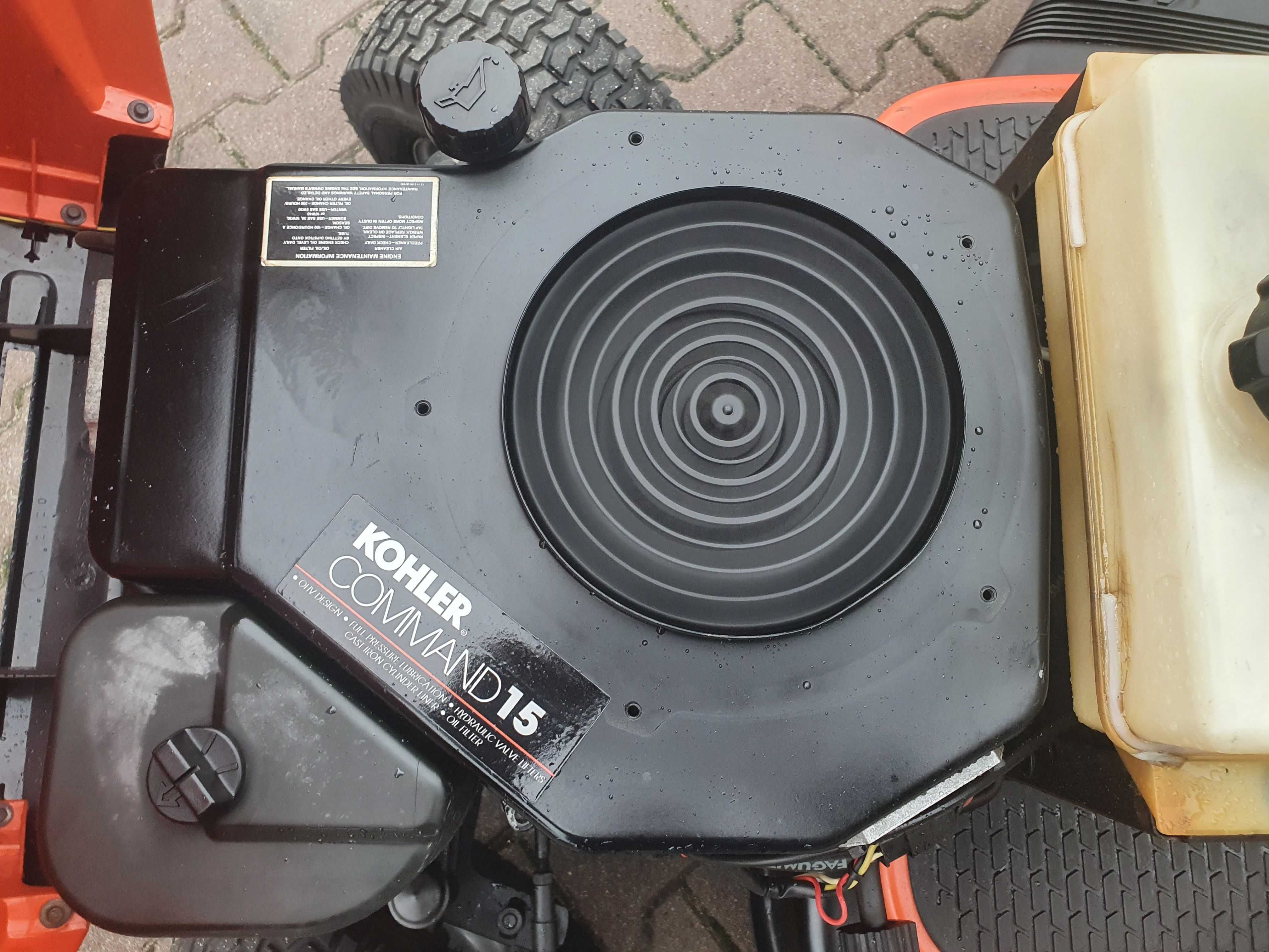 Traktor ogrodowy kosiarka Husqvarna YTH160 15KM hydrostat
