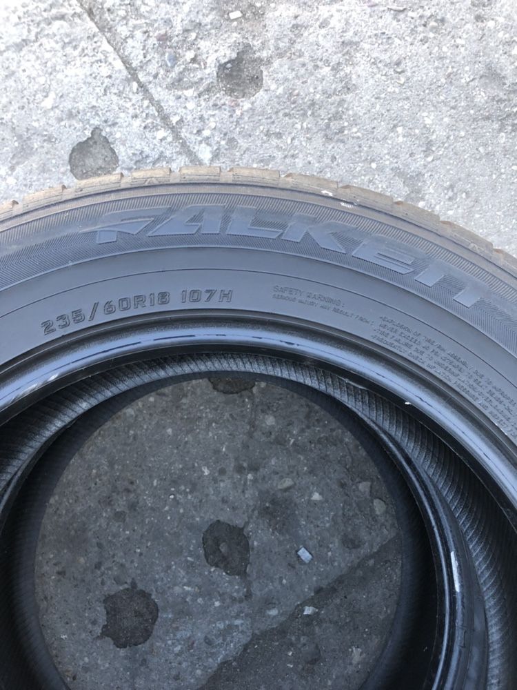 Opony używane Falken 235/60r18 107H Eurowinter HS439 -2szt Dot2911 7mm