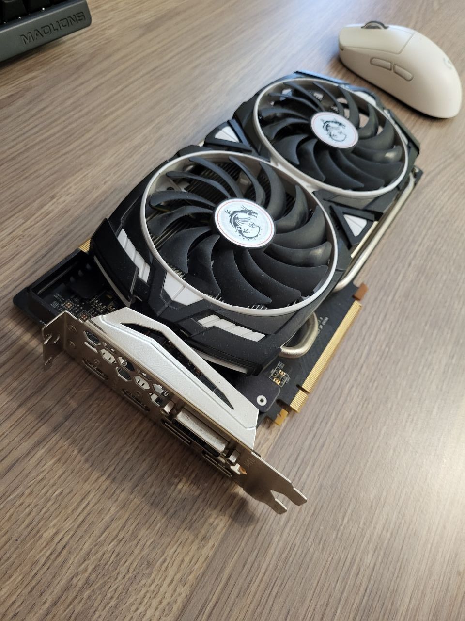 Gtx1080ti Msi Armor 11gb