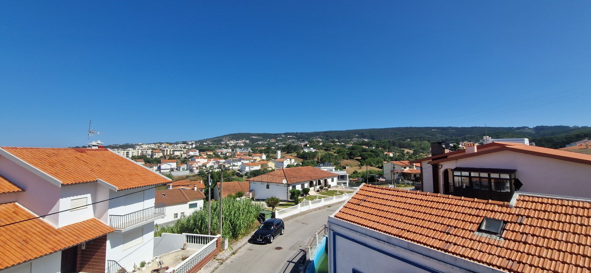 Moradia T6 com 192 m² de terreno em Buarcos – Oportunidade