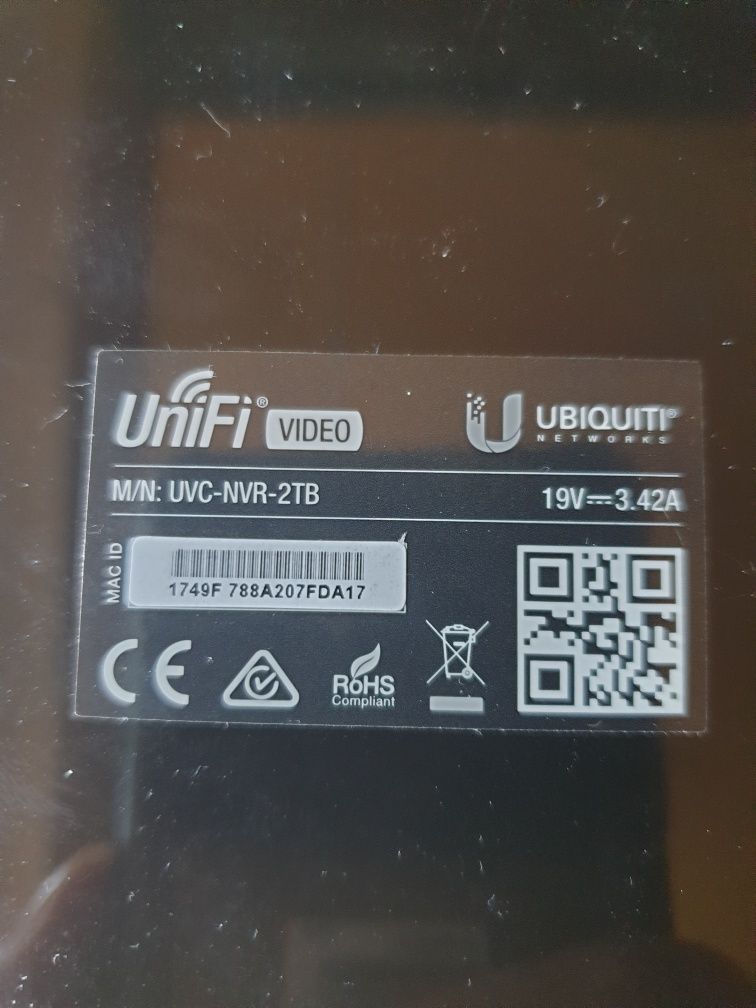 Rejestrator Ubiquiti UVC-NVR-2TB