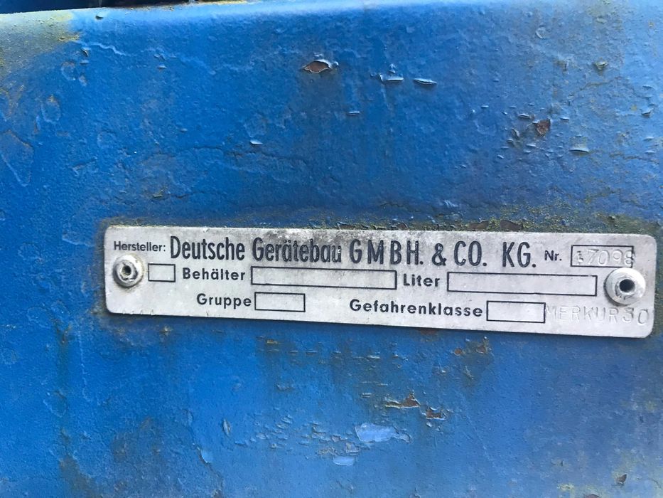 Stacjonarny zbiornik paliwa