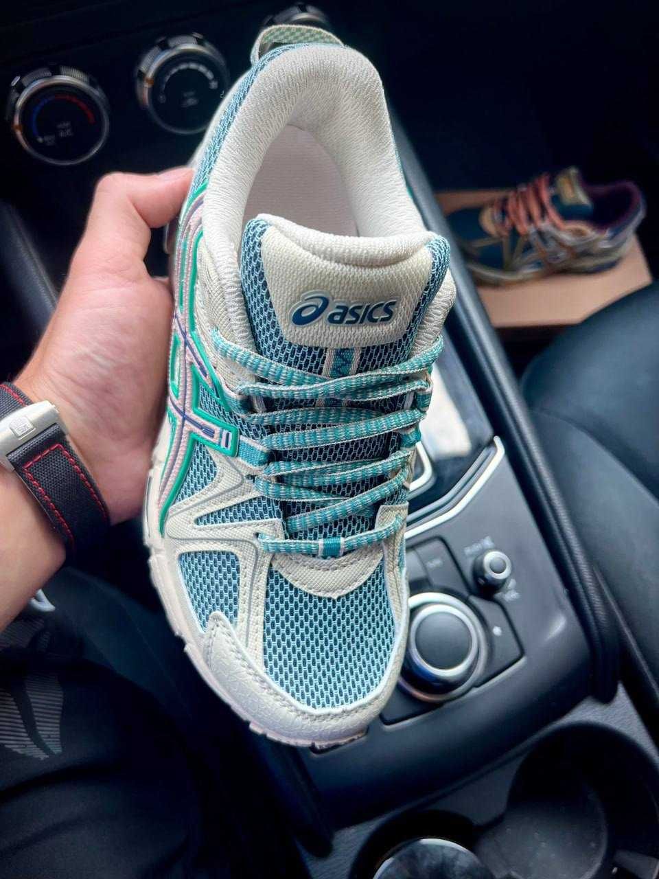 Кросівки Жіночі ASICS Gel - Kahana 8