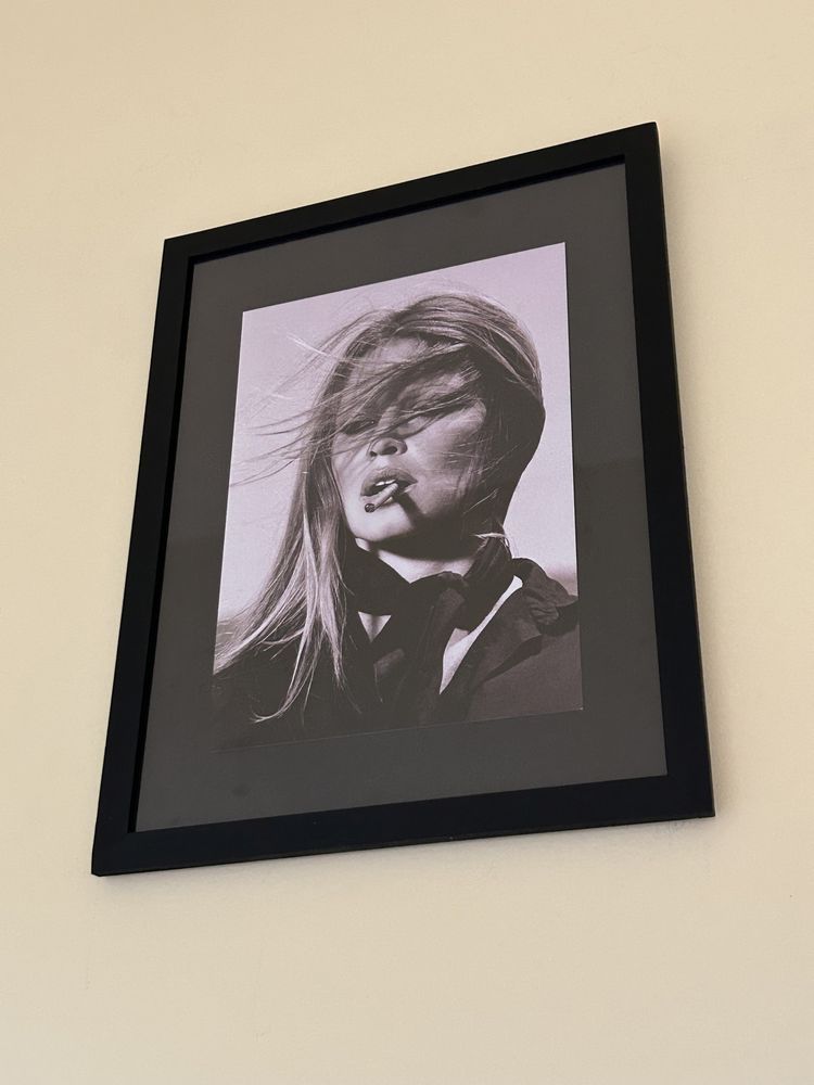Oprawiony druk cyfrowy Brigitte Bardot
