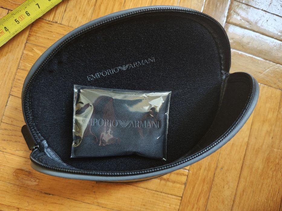 Etui na okulary Emporio Armani