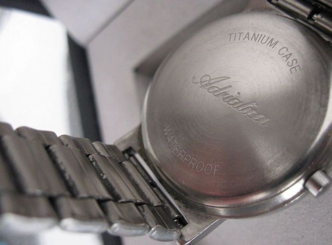 zegarek Adriatica tytan tytanowy szwajcarski data