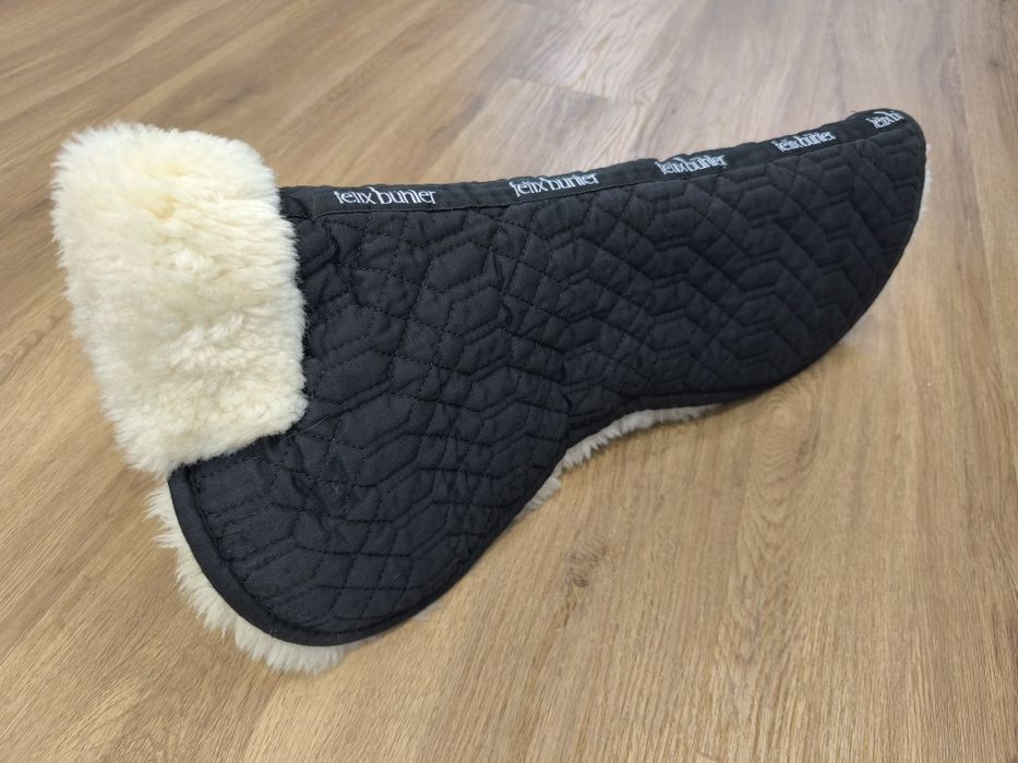 Podkładka PONY pod siodło owcza wełna futro medyczne