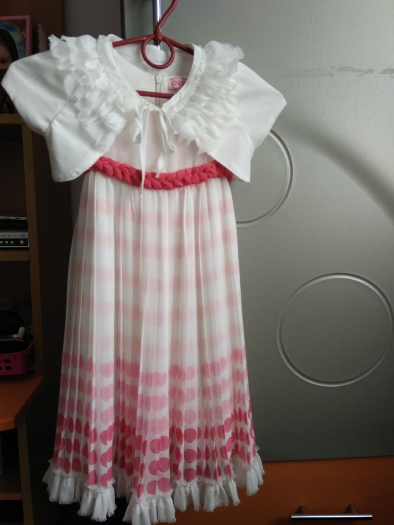 Шикарне нарядне, плаття, платье Olix з болеро у стані нового, 116 ріст